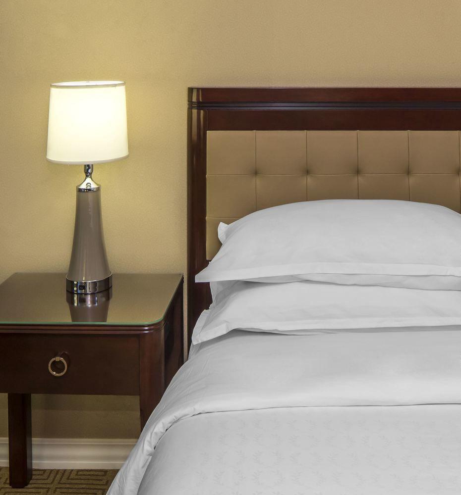 Sheraton Pittsburgh Hotel At Station Square Bagian luar foto
