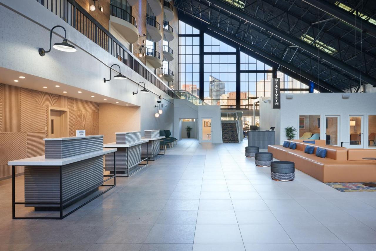 Sheraton Pittsburgh Hotel At Station Square Bagian luar foto