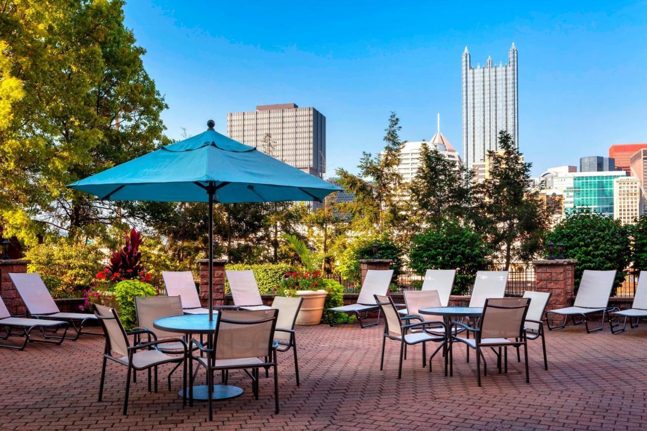 Sheraton Pittsburgh Hotel At Station Square Bagian luar foto