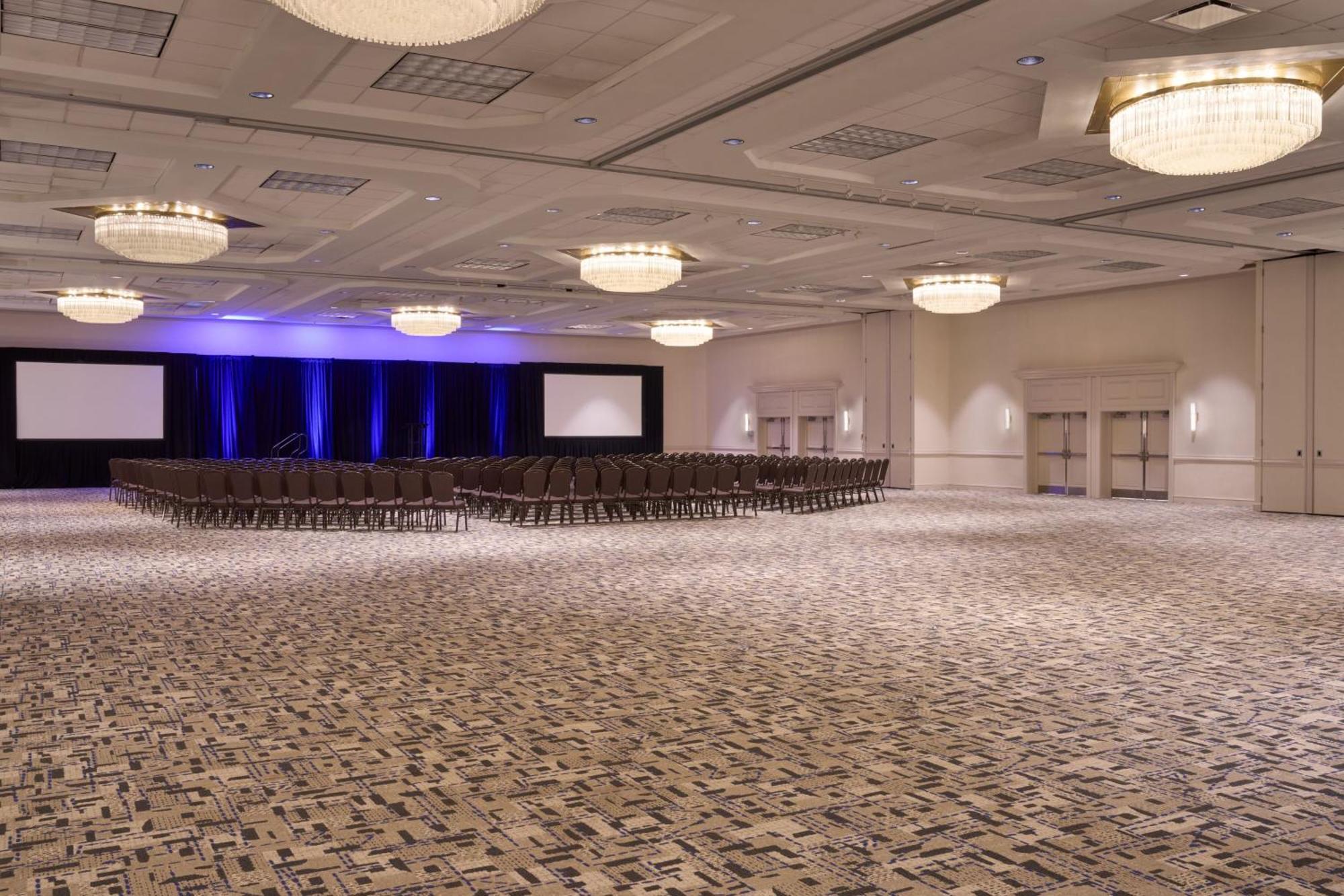 Sheraton Pittsburgh Hotel At Station Square Bagian luar foto